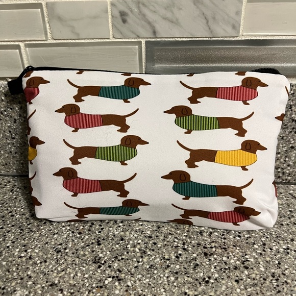 🐾DACHSHUND COSMETIC💄BAG - Picture 2 of 10